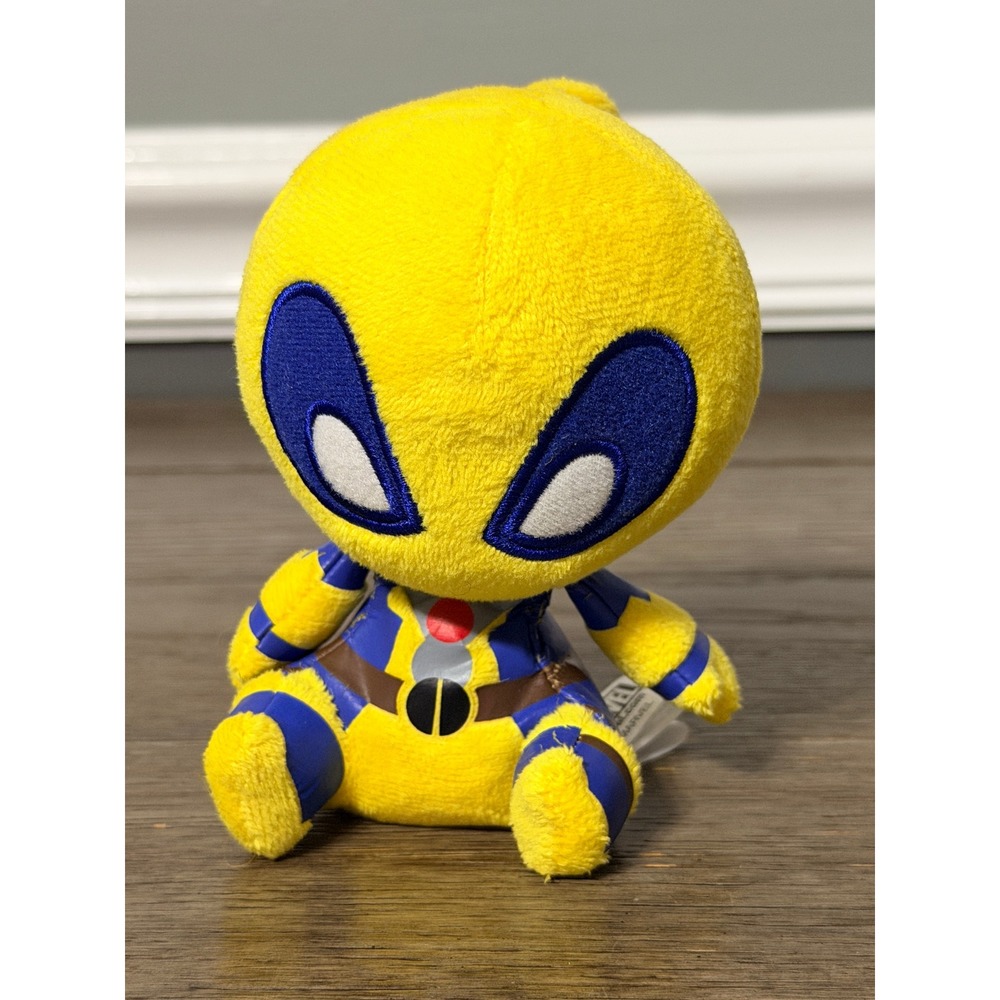 Funko Mopeez Marvel Yellow Deadpool Plush Stuffed Animal Toy Collectible